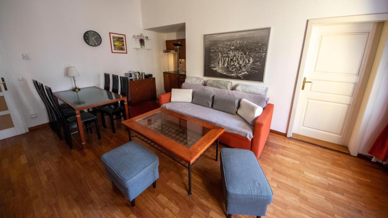 Autentic Platnerska Apartment Prag